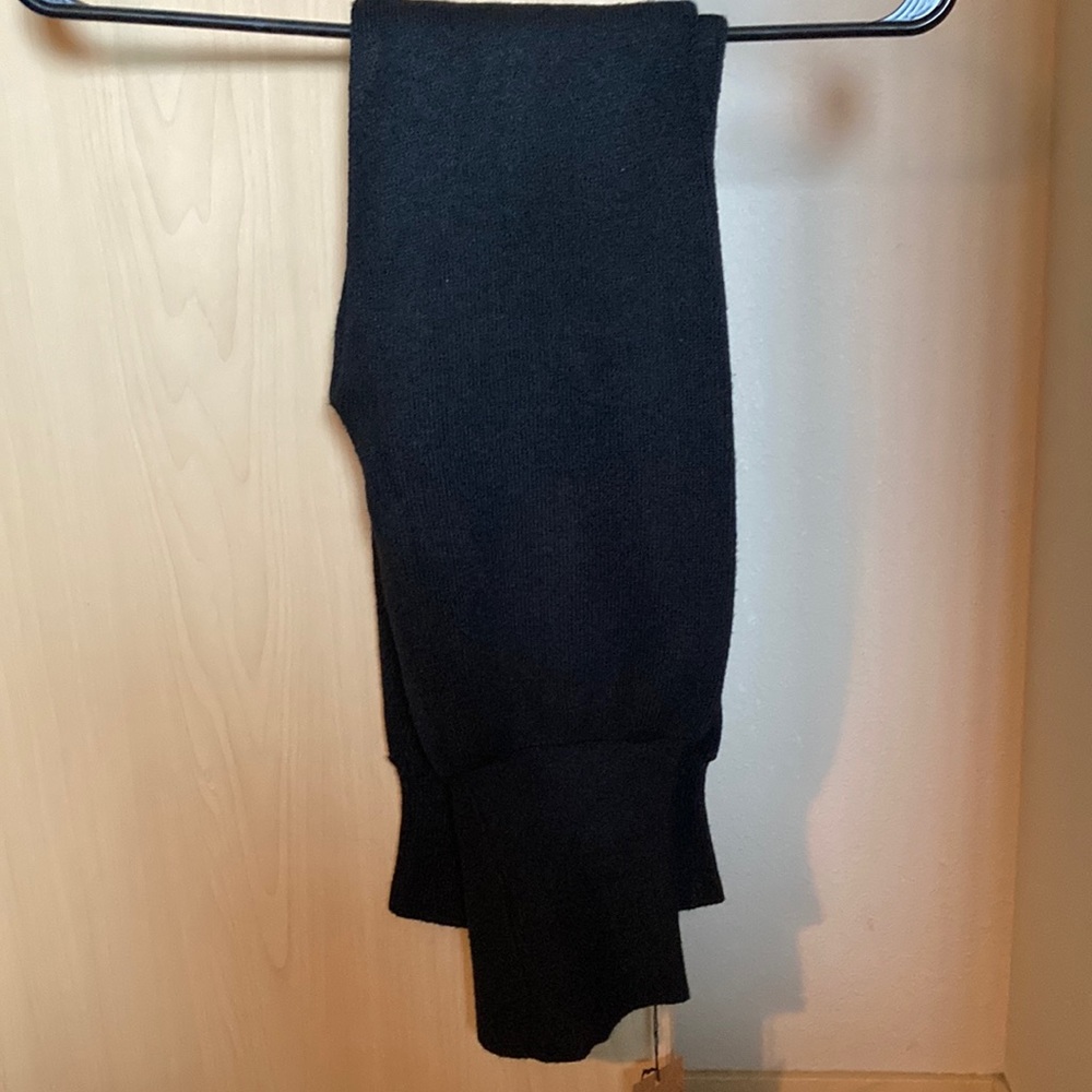 New with tags vegan cashmere leggings